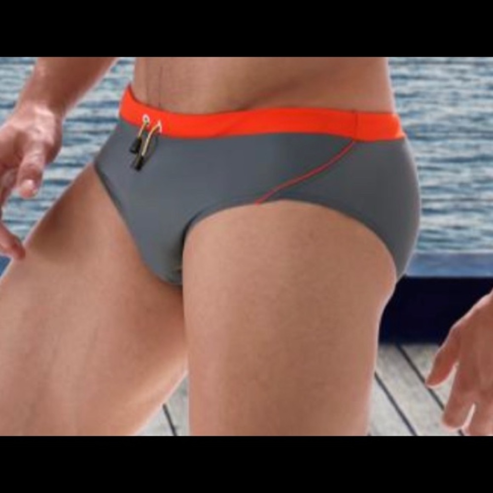 Men swim